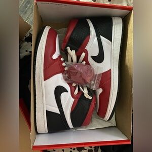 Women’s Air Jordan 1 High OG